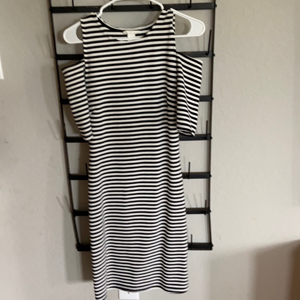Off the sleeve dress!